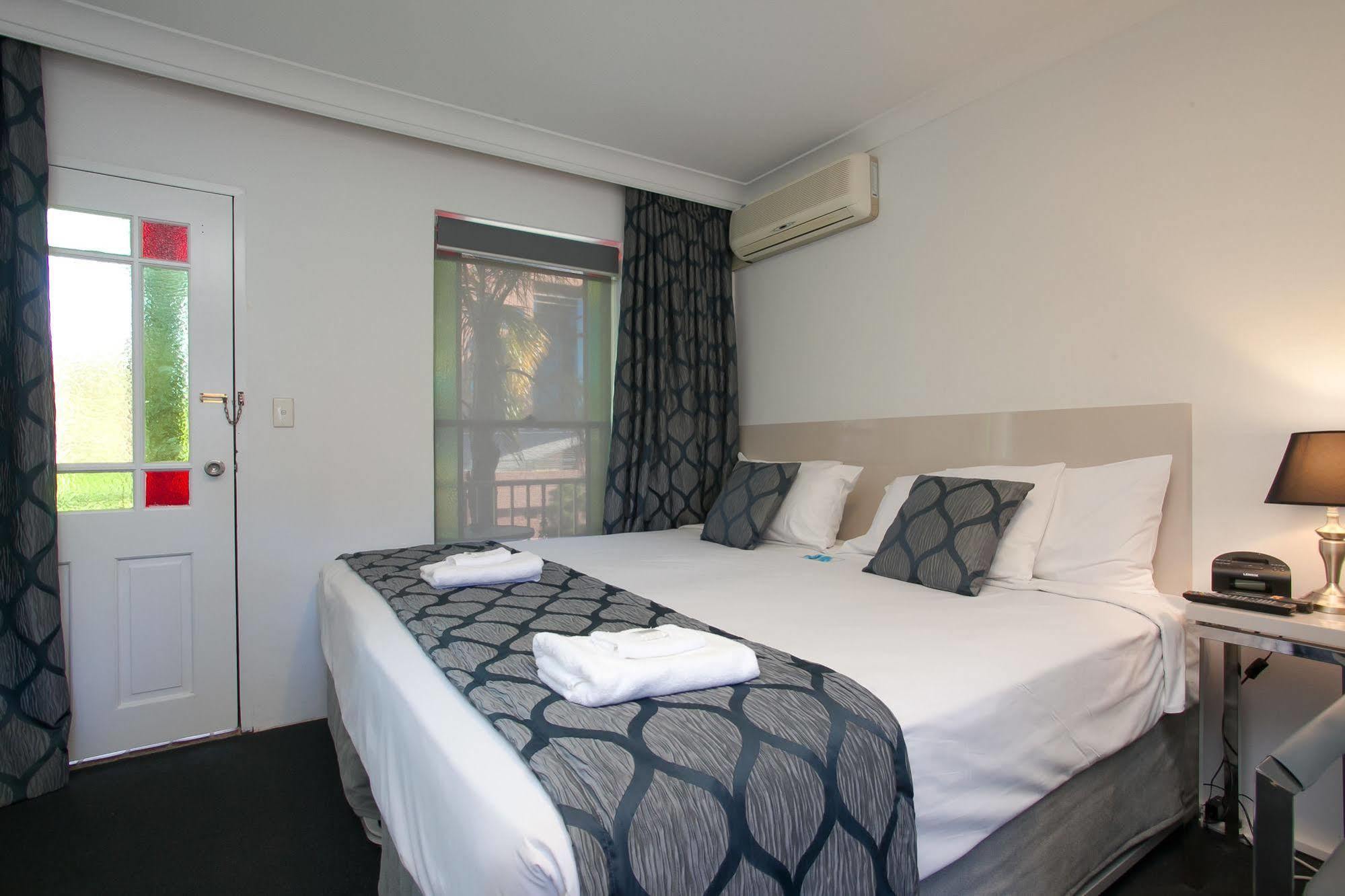 เซ็นทรัลไรล์เวย์โฮเต็ล Hotel ซิดนีย์ ภายนอก รูปภาพ